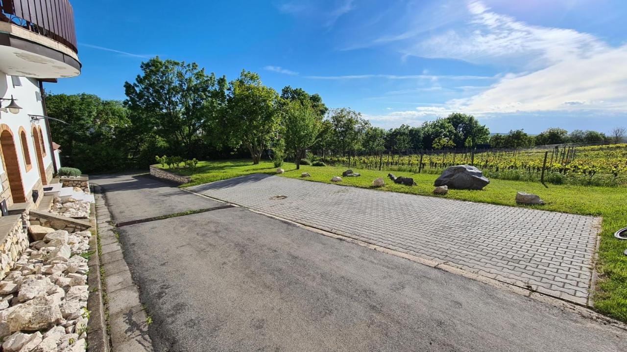 Apartmány Turold Mikulov Exteriér fotografie